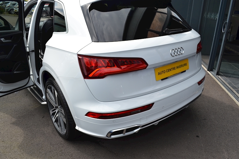 Audi SQ5 3.0 TFSI V6 SUV 5dr Petrol Tiptronic quattro (s/s) (354 ps) SUV 3.0 Tiptronic Petrol