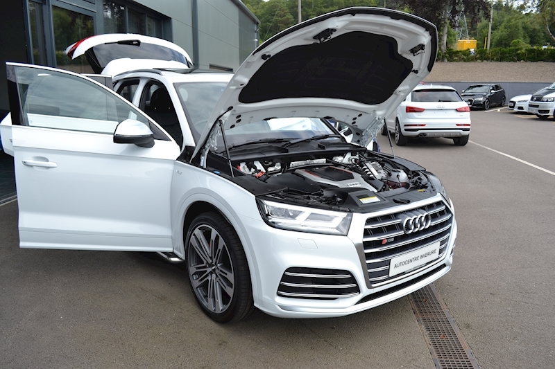 Audi SQ5 3.0 TFSI V6 SUV 5dr Petrol Tiptronic quattro (s/s) (354 ps) SUV 3.0 Tiptronic Petrol