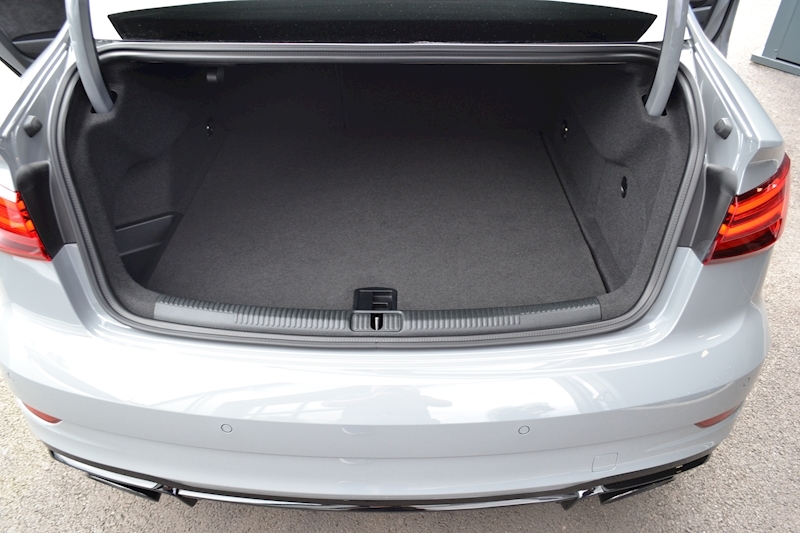 Audi RS3 Audi Sport Edition 2.5 4dr Saloon S Tronic Petrol