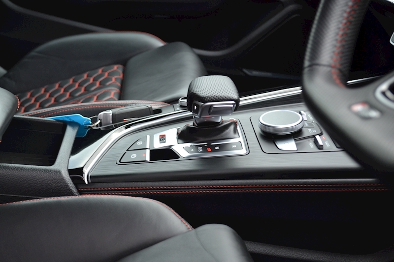 Audi RS5 2.9 TFSI V6 Coupe 2dr Petrol Tiptronic quattro (s/s) (450 ps) 2.9 2dr Coupe Tiptronic Petrol