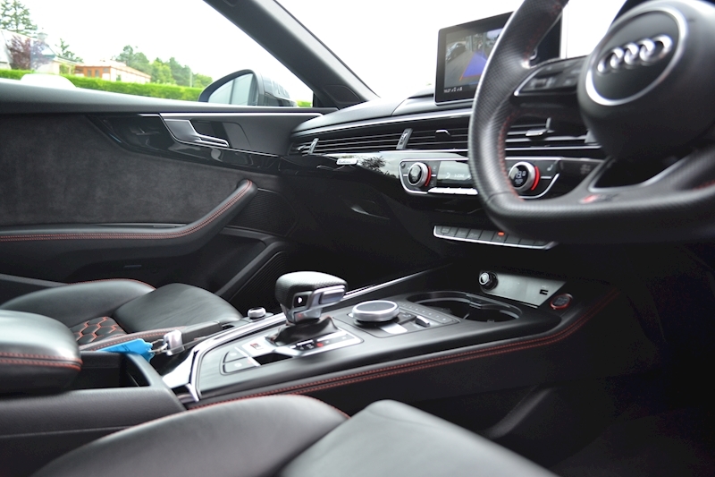 Audi RS5 2.9 TFSI V6 Coupe 2dr Petrol Tiptronic quattro (s/s) (450 ps) 2.9 2dr Coupe Tiptronic Petrol