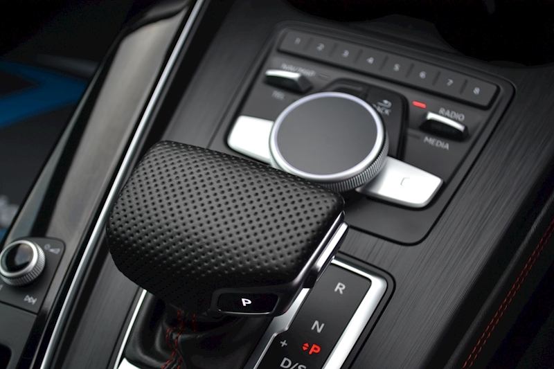 Audi RS5 2.9 TFSI V6 Coupe 2dr Petrol Tiptronic quattro (s/s) (450 ps) 2.9 2dr Coupe Tiptronic Petrol