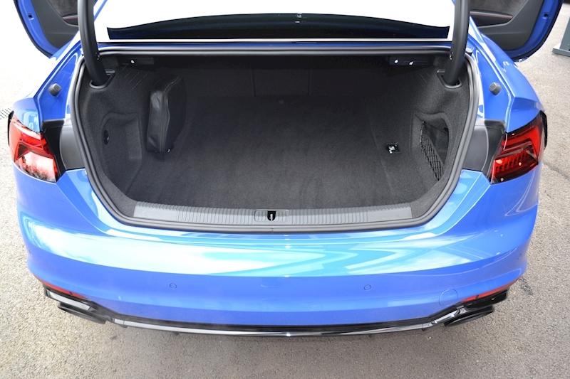 Audi RS5 2.9 TFSI V6 Coupe 2dr Petrol Tiptronic quattro (s/s) (450 ps) 2.9 2dr Coupe Tiptronic Petrol