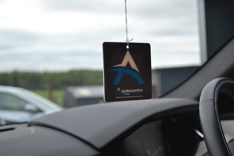 Land Rover Range Rover Velar R-Dynamic S 2.0 5dr SUV Auto Diesel