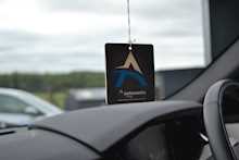 Land Rover Range Rover Velar R-Dynamic S 2.0 5dr SUV Auto Diesel