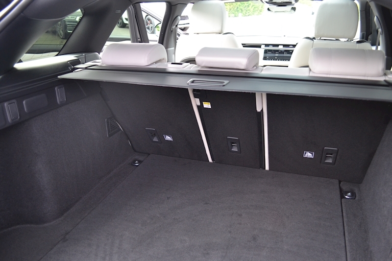 Land Rover Range Rover Velar R-Dynamic S 2.0 5dr SUV Auto Diesel