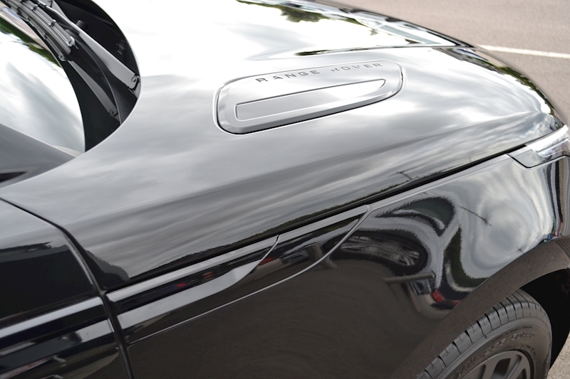 Land Rover Range Rover Velar R-Dynamic S 2.0 5dr SUV Auto Diesel