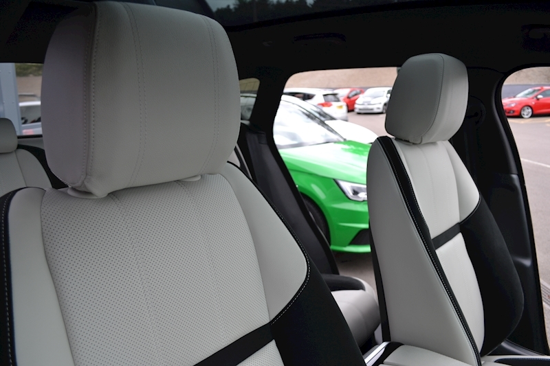 Land Rover Range Rover Velar R-Dynamic S 2.0 5dr SUV Auto Diesel