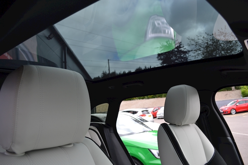 Land Rover Range Rover Velar R-Dynamic S 2.0 5dr SUV Auto Diesel