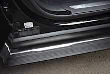 Land Rover Range Rover Velar R-Dynamic S 2.0 5dr SUV Auto Diesel