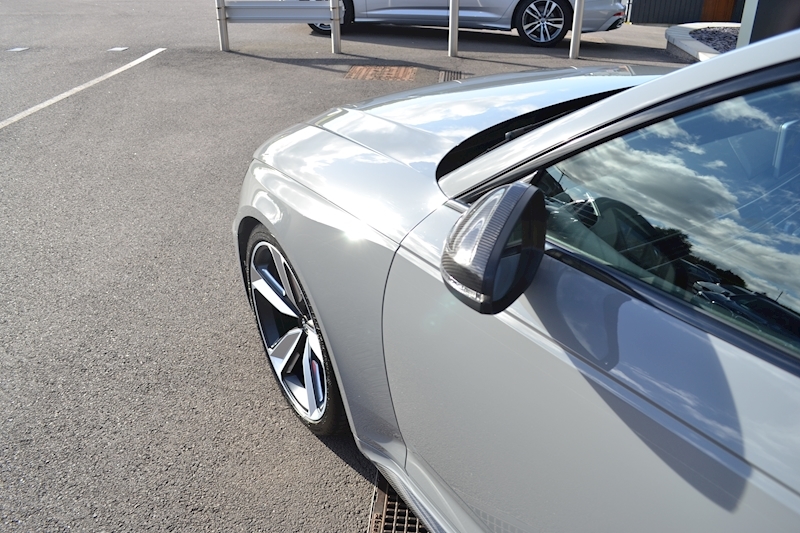 Audi A4 Rs 4 Tfsi Quattro Carbon Edition Estate 2.9 Automatic Petrol