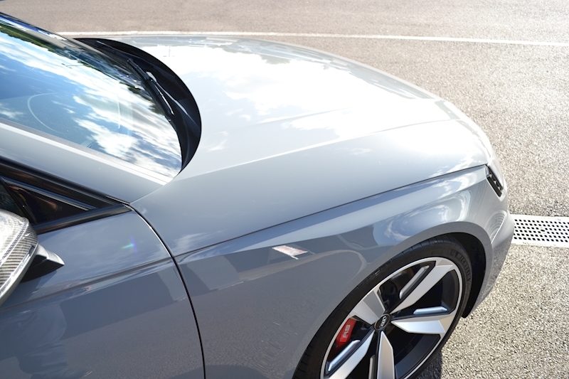 Audi A4 Rs 4 Tfsi Quattro Carbon Edition Estate 2.9 Automatic Petrol