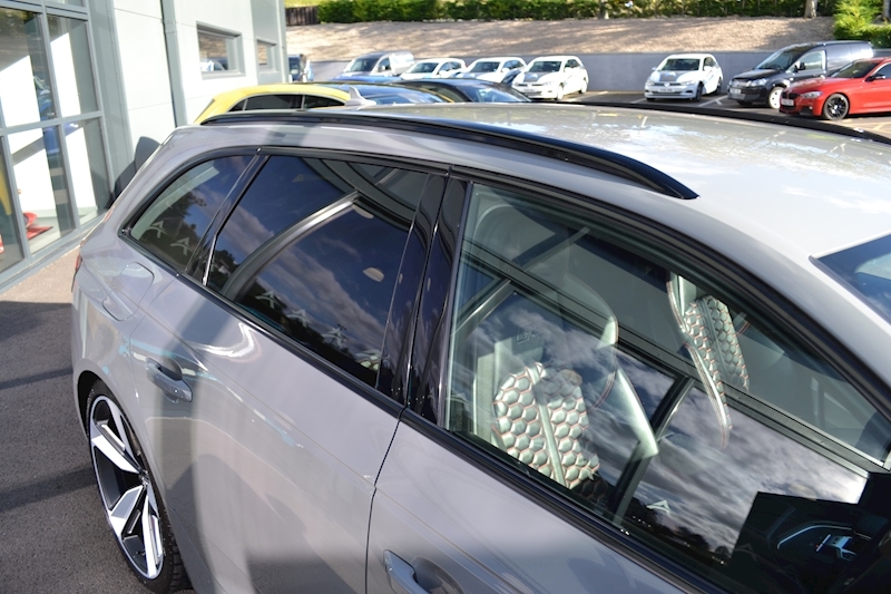 Audi A4 Rs 4 Tfsi Quattro Carbon Edition Estate 2.9 Automatic Petrol