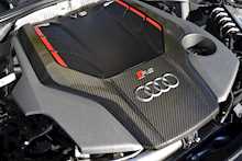 Audi A4 Rs 4 Tfsi Quattro Carbon Edition Estate 2.9 Automatic Petrol
