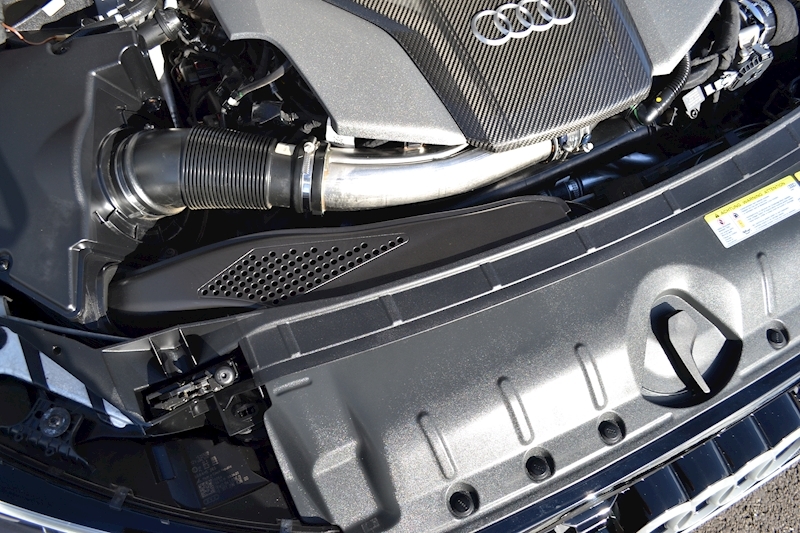 Audi A4 Rs 4 Tfsi Quattro Carbon Edition Estate 2.9 Automatic Petrol