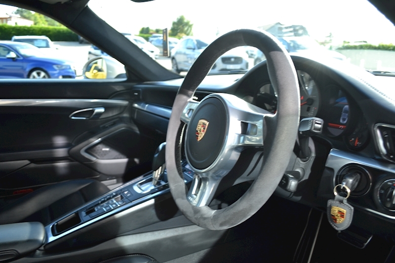 Porsche 911 991 Carrera 4S 3.8 2dr Coupe PDK Petrol