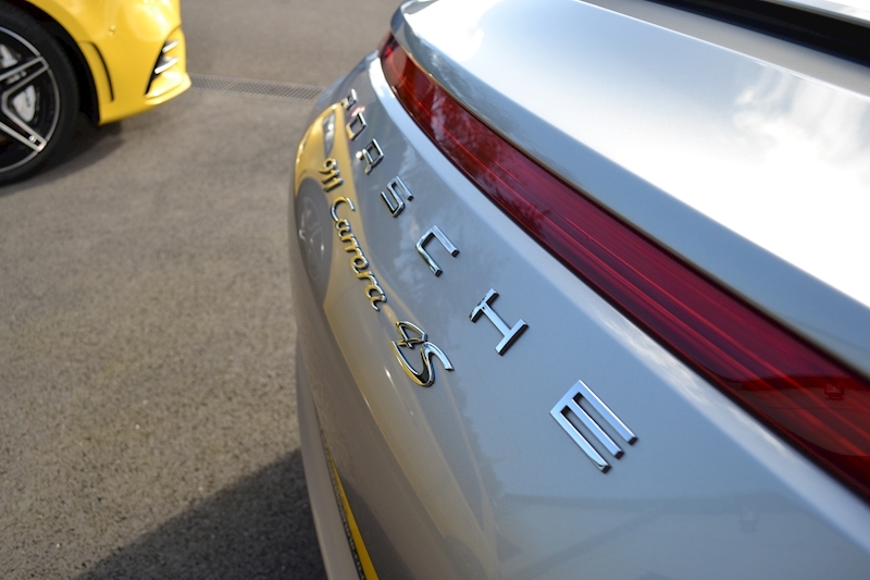 Porsche 911 991 Carrera 4S 3.8 2dr Coupe PDK Petrol