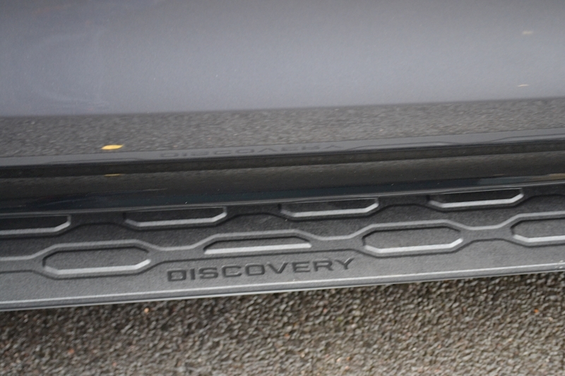 Land Rover Discovery HSE 3.0 5dr SUV Auto Diesel