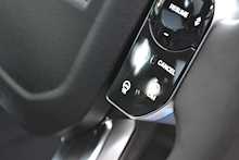 Land Rover Discovery HSE 3.0 5dr SUV Auto Diesel