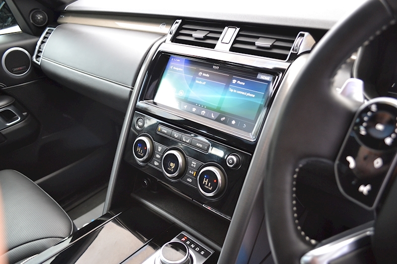 Land Rover Discovery HSE 3.0 5dr SUV Auto Diesel