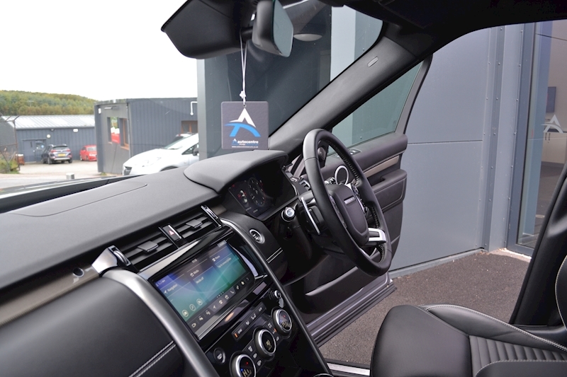 Land Rover Discovery HSE 3.0 5dr SUV Auto Diesel