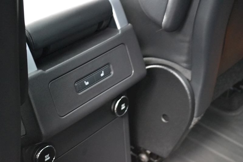 Land Rover Discovery HSE 3.0 5dr SUV Auto Diesel