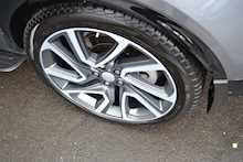 Land Rover Discovery HSE 3.0 5dr SUV Auto Diesel