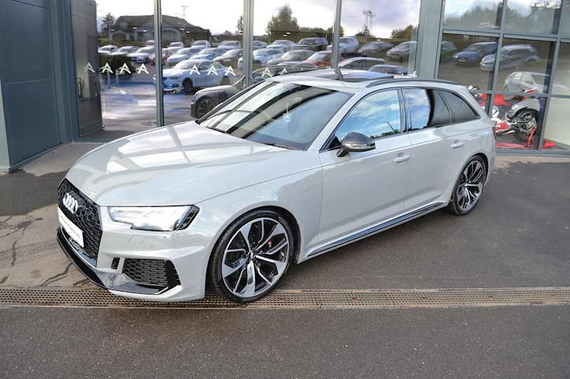 Audi RS4 Avant 2.9 TFSI V6 Avant 5dr Petrol Tiptronic quattro (s/s) (450 ps) 2.9 5dr Avant Tiptronic Petrol