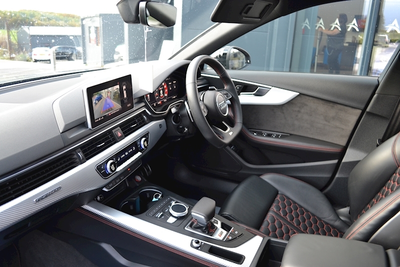 Audi RS4 Avant 2.9 TFSI V6 Avant 5dr Petrol Tiptronic quattro (s/s) (450 ps) 2.9 5dr Avant Tiptronic Petrol