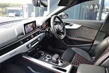 Audi RS4 Avant 2.9 TFSI V6 Avant 5dr Petrol Tiptronic quattro (s/s) (450 ps) 2.9 5dr Avant Tiptronic Petrol