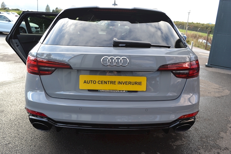 Audi RS4 Avant 2.9 TFSI V6 Avant 5dr Petrol Tiptronic quattro (s/s) (450 ps) 2.9 5dr Avant Tiptronic Petrol
