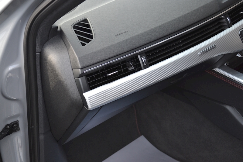 Audi RS4 Avant 2.9 TFSI V6 Avant 5dr Petrol Tiptronic quattro (s/s) (450 ps) 2.9 5dr Avant Tiptronic Petrol