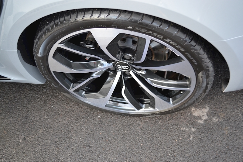 Audi RS4 Avant 2.9 TFSI V6 Avant 5dr Petrol Tiptronic quattro (s/s) (450 ps) 2.9 5dr Avant Tiptronic Petrol