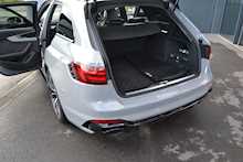 Audi RS4 Avant 2.9 TFSI V6 Avant 5dr Petrol Tiptronic quattro (s/s) (450 ps) 2.9 5dr Avant Tiptronic Petrol