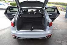 Audi RS4 Avant 2.9 TFSI V6 Avant 5dr Petrol Tiptronic quattro (s/s) (450 ps) 2.9 5dr Avant Tiptronic Petrol