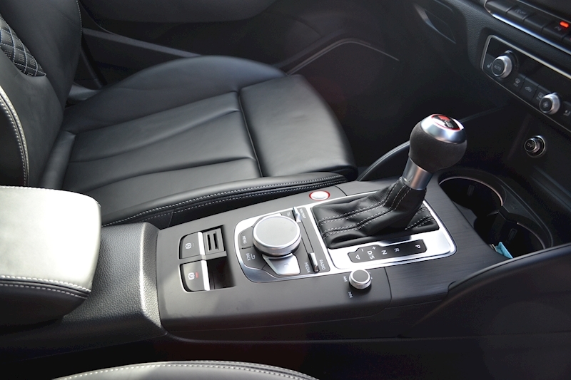 Audi RS3 Audi Sport Edition 2.5 4dr Saloon S Tronic Petrol