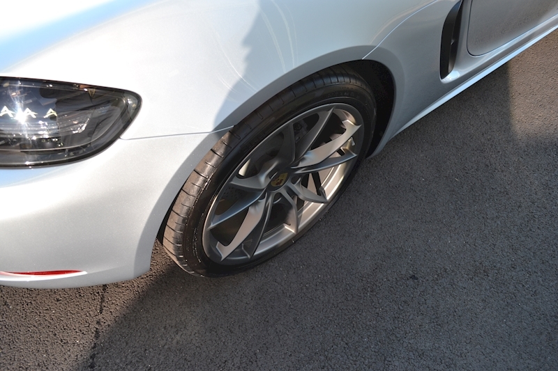 Porsche 718 Cayman 2.0T Coupe 2dr Petrol PDK (s/s) (300 ps) 2.0 2dr Coupe PDK Petrol