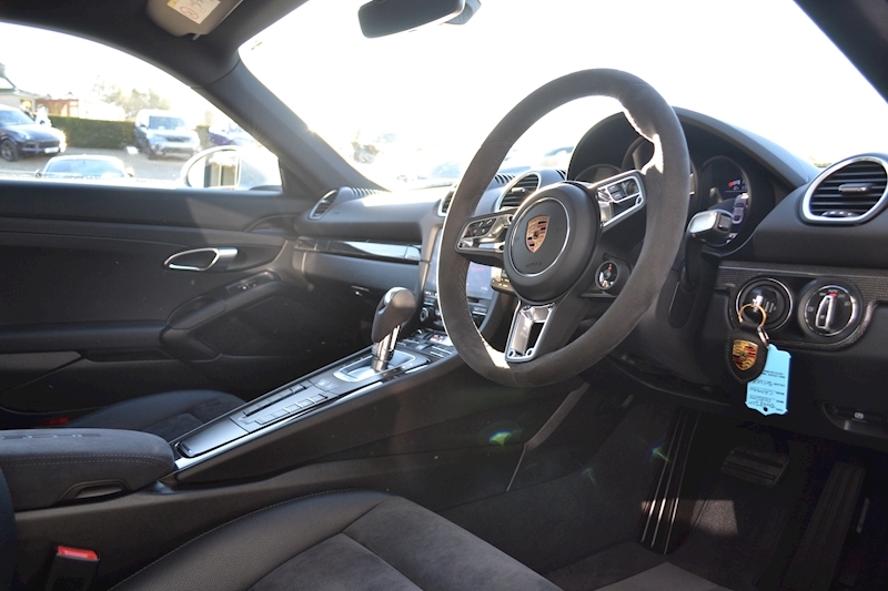 Porsche 718 Cayman 2.0T Coupe 2dr Petrol PDK (s/s) (300 ps) 2.0 2dr Coupe PDK Petrol