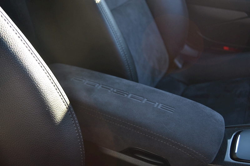 Porsche 718 Cayman 2.0T Coupe 2dr Petrol PDK (s/s) (300 ps) 2.0 2dr Coupe PDK Petrol