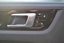 Porsche Cayenne 3.0T V6 SUV 5dr Petrol Tiptronic 4WD (s/s) (340 ps) 3.0 5dr SUV Tiptronic Petrol