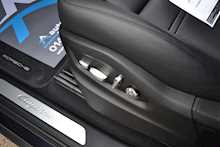 Porsche Cayenne 3.0T V6 SUV 5dr Petrol Tiptronic 4WD (s/s) (340 ps) 3.0 5dr SUV Tiptronic Petrol