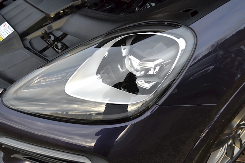 Porsche Cayenne 3.0T V6 SUV 5dr Petrol Tiptronic 4WD (s/s) (340 ps) 3.0 5dr SUV Tiptronic Petrol