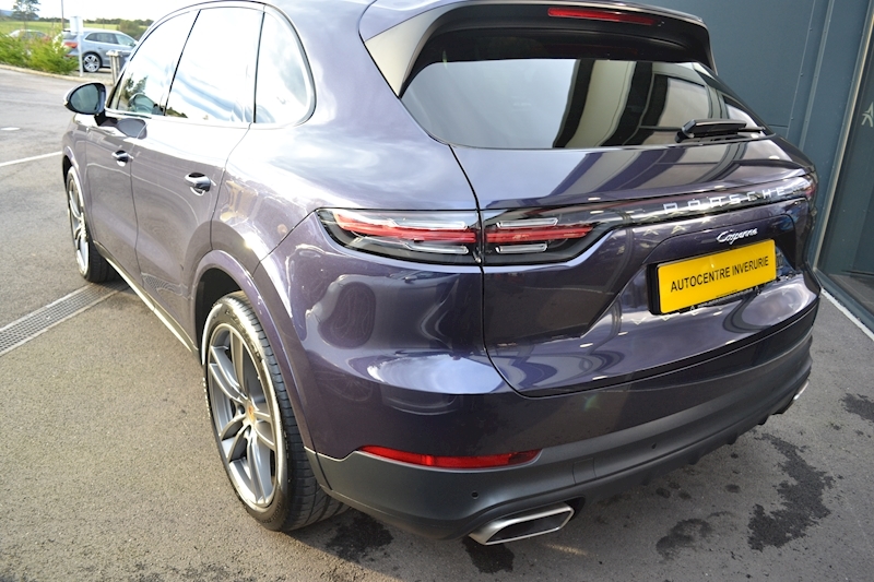 Porsche Cayenne 3.0T V6 SUV 5dr Petrol Tiptronic 4WD (s/s) (340 ps) 3.0 5dr SUV Tiptronic Petrol