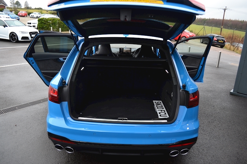 Audi S4 Avant Black Edition 3.0 5dr Avant Tiptronic Diesel