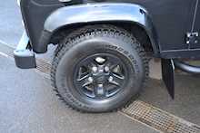 Land Rover Defender 110 XS Station Wagon 2.2 Manual Diesel