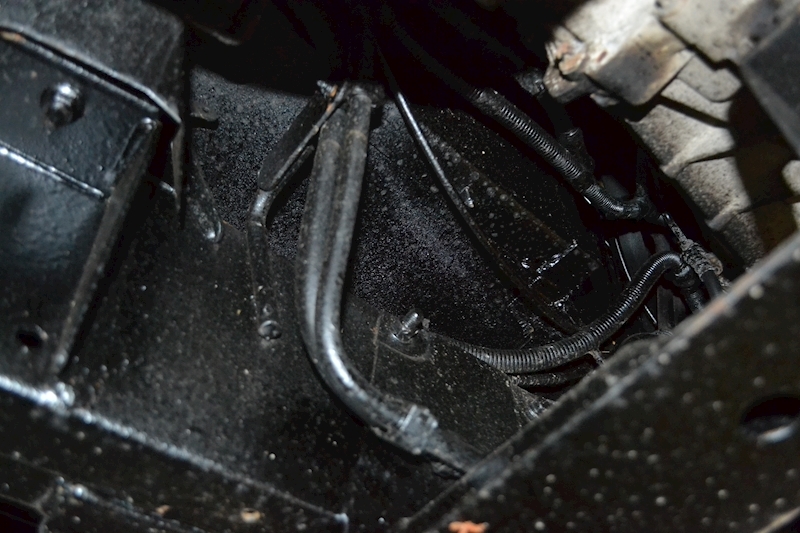 Land Rover Defender 110 XS Station Wagon 2.2 Manual Diesel