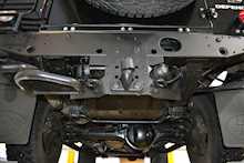 Land Rover Defender 110 XS Station Wagon 2.2 Manual Diesel