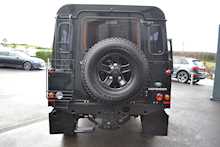 Land Rover Defender 110 XS Station Wagon 2.2 Manual Diesel