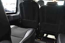 Land Rover Defender 110 XS Station Wagon 2.2 Manual Diesel