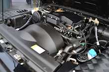 Land Rover Defender 110 XS Station Wagon 2.2 Manual Diesel